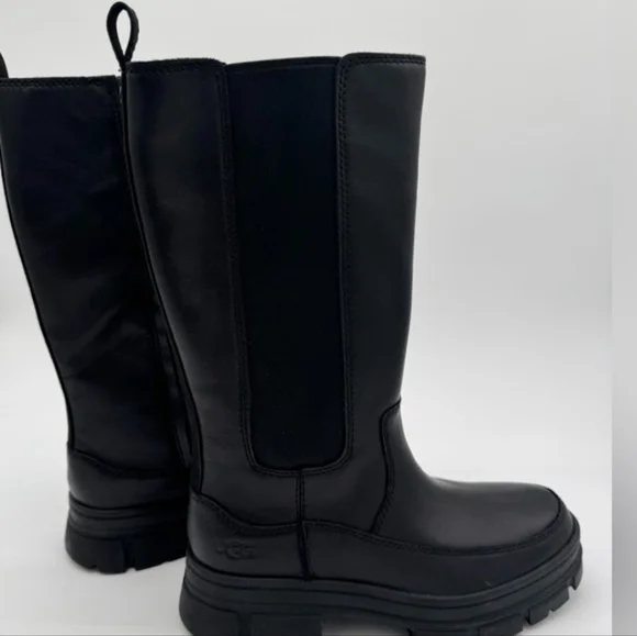 UGG Black Leather Ashton High Chelsea Winter Boots Size 7 - Picture 5 of 8